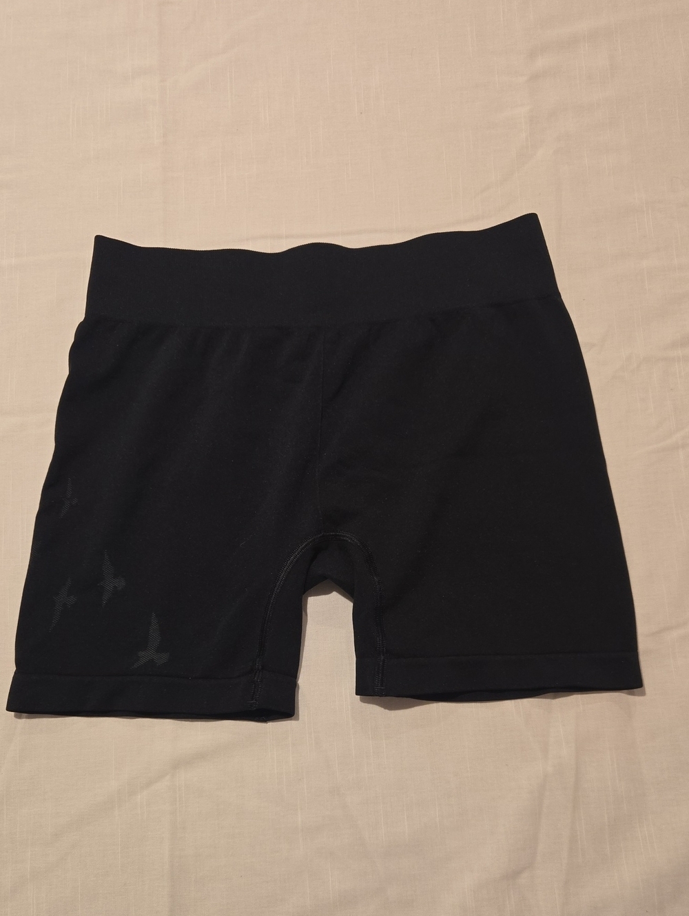 oiselle Black Flyte Shorts